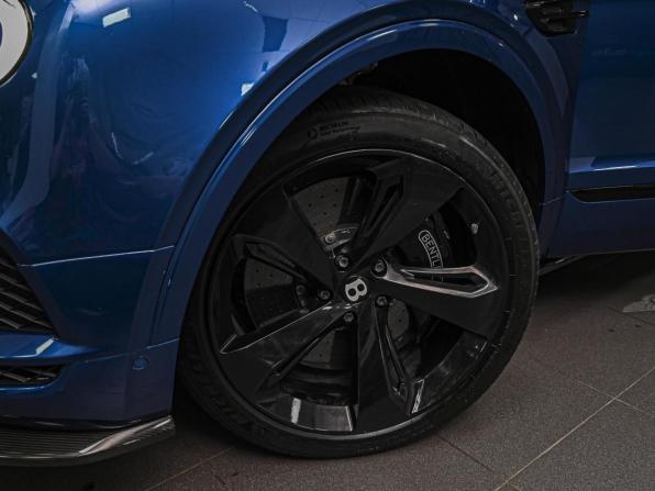 Bentley Bentayga I с пробегом 2018 года, цена 10 999 000 рублей, 80723 км, внедорожник, Автокод Объявления