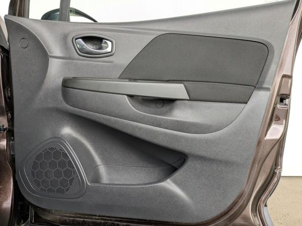 Renault Kaptur I с пробегом 2019 года, цена 1 350 000 рублей, 107943 км, внедорожник, Автокод Объявления