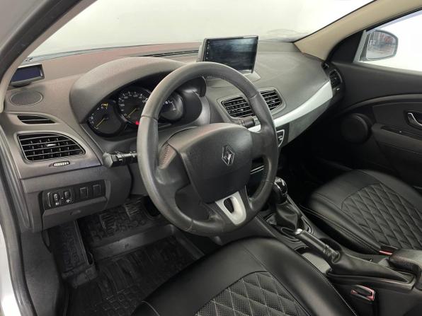 Renault Fluence I с пробегом 2010 года, цена 649 000 рублей, 233200 км, седан, Автокод Объявления