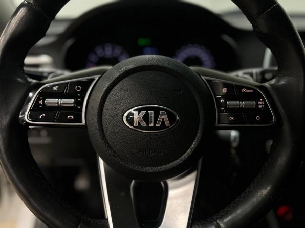 Kia Optima IV Рестайлинг с пробегом 2019 года, цена 1 920 000 рублей, 130000 км, седан, Автокод Объявления