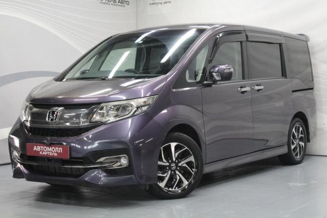 Honda Stepwgn V с пробегом 2015 года, цена 1 750 000 рублей, 82909 км, минивэн, Автокод Объявления