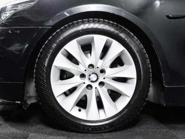 BMW 5 серии V (E60/E61) с пробегом 2004 года, цена 788 000 рублей, 270002 км, седан, Автокод Объявления