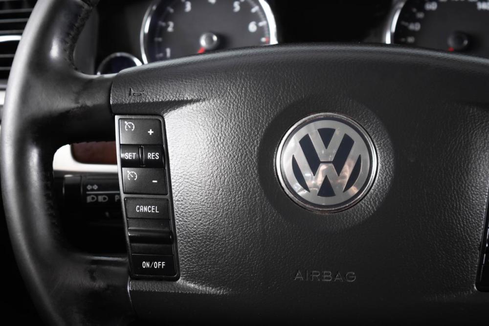 Volkswagen Touareg I Рестайлинг Пермь  - изображение 16