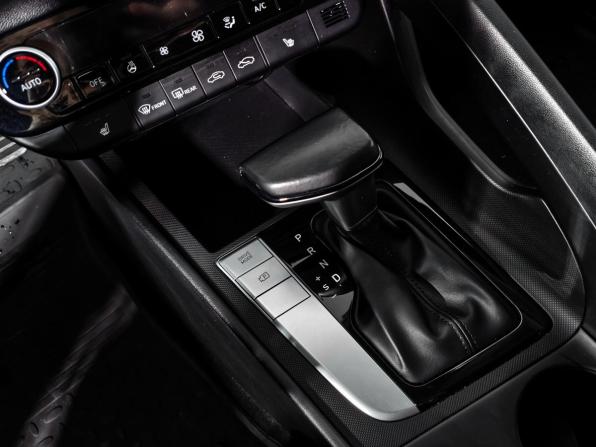Hyundai Elantra VII (CN7) с пробегом 2021 года, цена 2 000 000 рублей, 62940 км, седан, Автокод Объявления