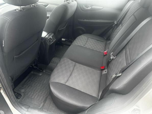 Nissan Qashqai II с пробегом 2015 года, цена 1 269 900 рублей, 111778 км, внедорожник, Автокод Объявления