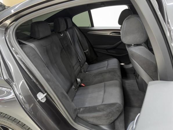 BMW 5 серии VII (G30/G31/G38) с пробегом 2020 года, цена 4 470 000 рублей, 67171 км, седан, Автокод Объявления