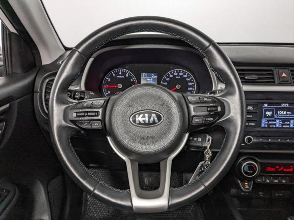 Kia Rio IV Рестайлинг с пробегом 2021 года, цена 1 650 000 рублей, 67287 км, седан, Автокод Объявления