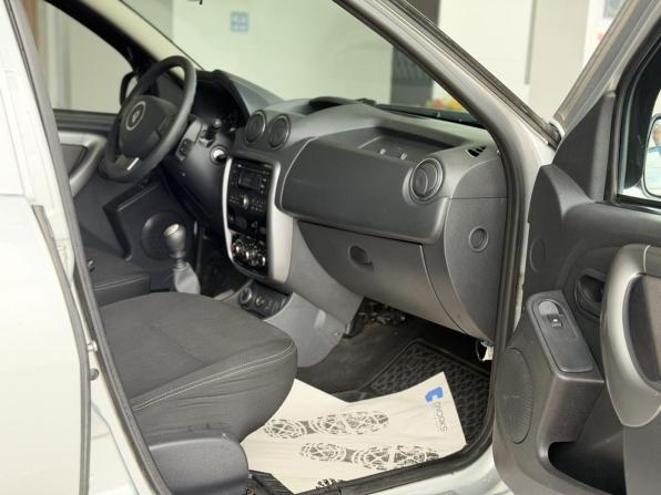 Renault Duster I с пробегом 2013 года, цена 1 100 000 рублей, 161561 км, внедорожник, Автокод Объявления