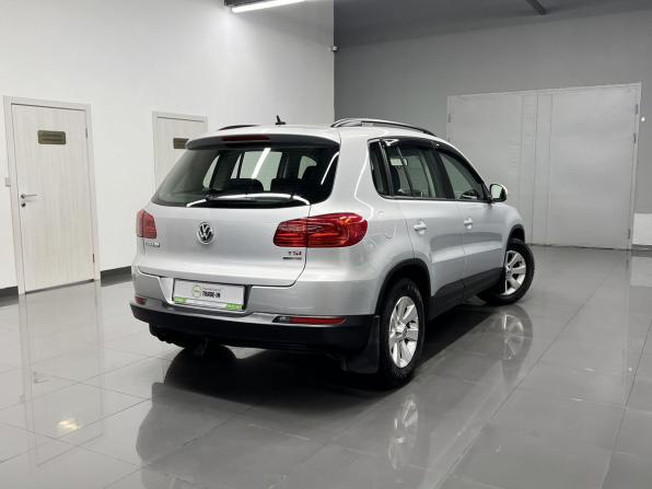 Volkswagen Tiguan I Рестайлинг с пробегом 2012 года, цена 1 180 000 рублей, 102012 км, внедорожник, Автокод Объявления