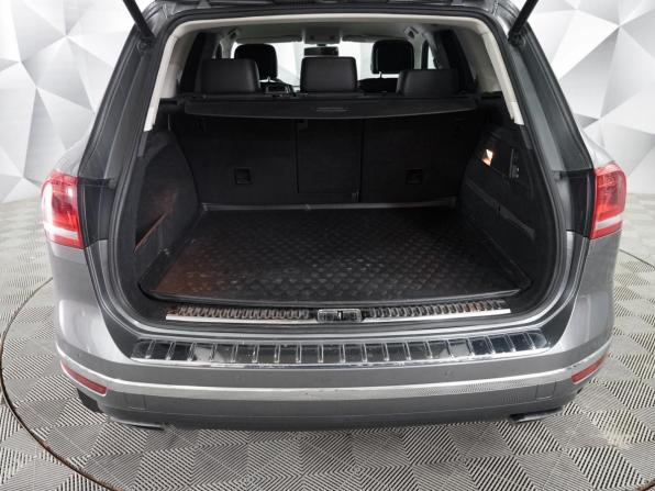 Volkswagen Touareg II Рестайлинг с пробегом 2015 года, цена 2 898 000 рублей, 129399 км, внедорожник, Автокод Объявления