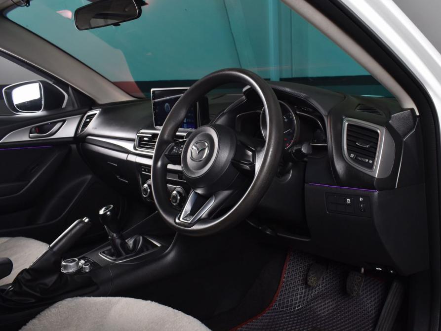 Mazda Axela III Рестайлинг Кемерово  - изображение 8