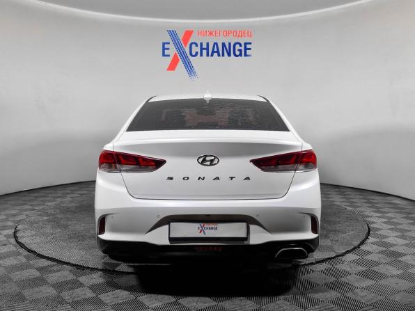 Hyundai Sonata VII (LF) Рестайлинг с пробегом 2018 года, цена 1 469 000 рублей, 193880 км, седан, Автокод Объявления
