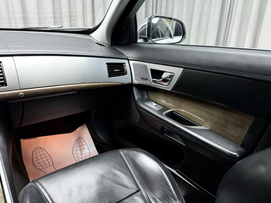 Jaguar XF I Рестайлинг Ижевск  - изображение 15