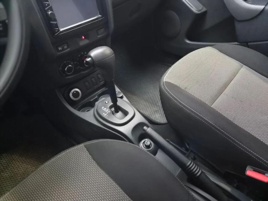 Renault Duster I Рестайлинг Новосибирск  - изображение 11