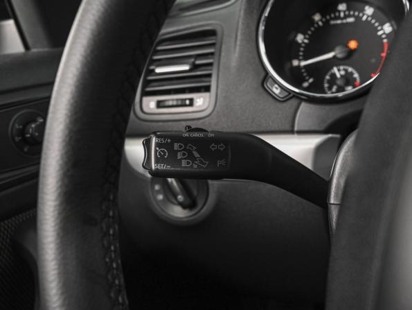 Skoda Yeti I Рестайлинг с пробегом 2013 года, цена 985 000 рублей, 134031 км, внедорожник, Автокод Объявления