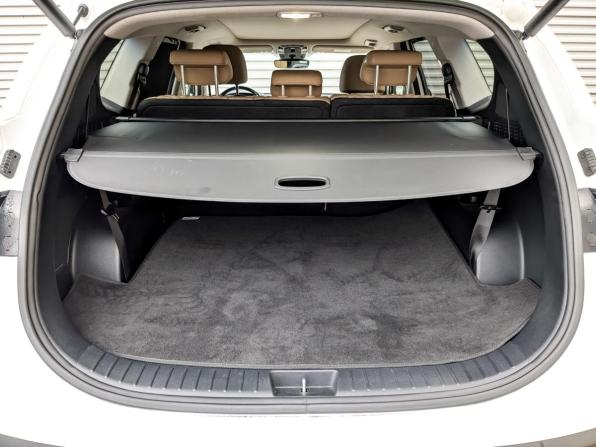Hyundai Santa Fe IV Рестайлинг с пробегом 2022 года, цена 3 890 000 рублей, 28562 км, внедорожник, Автокод Объявления