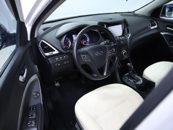 Hyundai Santa Fe III с пробегом 2013 года, цена 1 650 000 рублей, 181638 км, внедорожник, Автокод Объявления