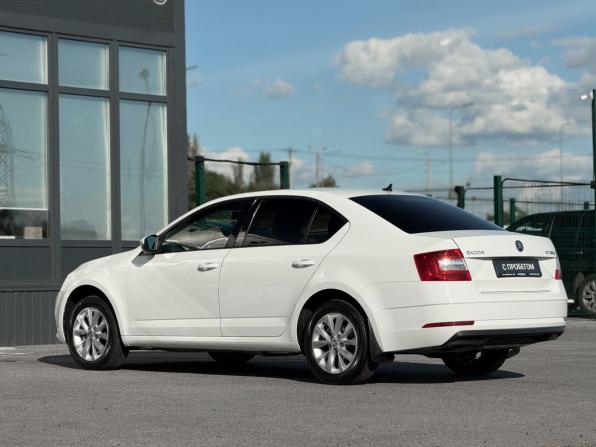 Skoda Octavia III (A7) Рестайлинг с пробегом 2019 года, цена 1 775 000 рублей, 103121 км, лифтбек, Автокод Объявления