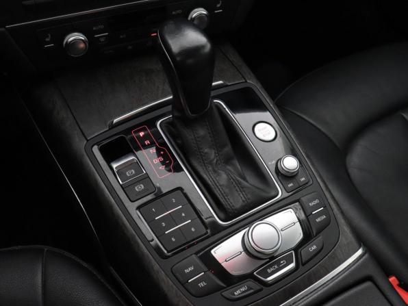 Audi A6 IV (C7) Рестайлинг с пробегом 2017 года, цена 2 000 000 рублей, 215788 км, седан, Автокод Объявления