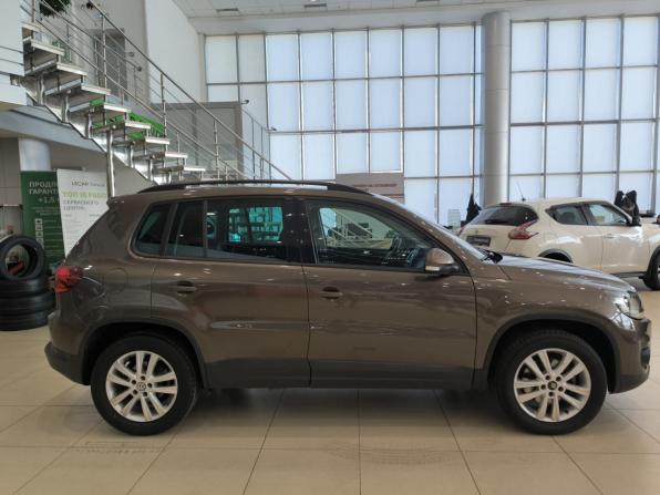Volkswagen Tiguan I Рестайлинг с пробегом 2016 года, цена 1 299 000 рублей, 118044 км, внедорожник, Автокод Объявления