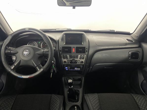 Nissan Almera II (N16) Рестайлинг с пробегом 2004 года, цена 430 000 рублей, 180555 км, хэтчбек, Автокод Объявления