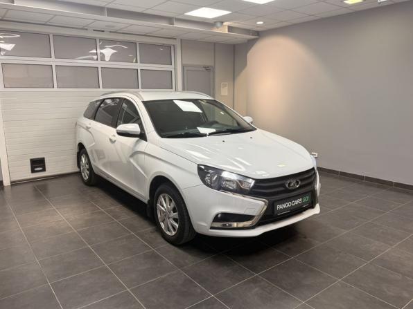 Lada (ВАЗ) Vesta I с пробегом 2021 года, цена 1 275 000 рублей, 56000 км, универсал, Автокод Объявления