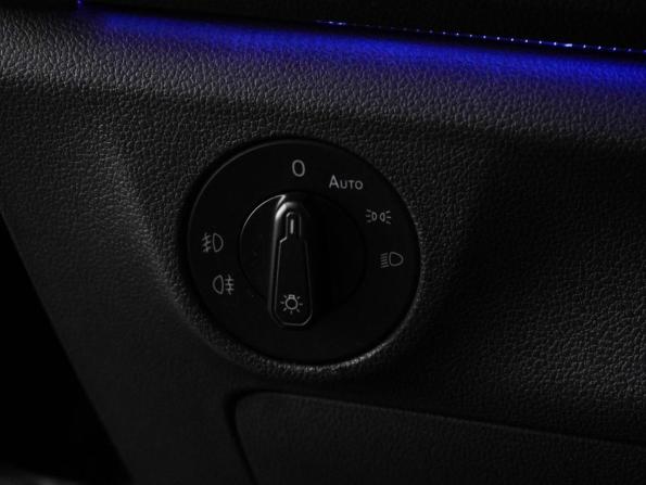 Volkswagen Jetta VII с пробегом 2019 года, цена 1 998 000 рублей, 79907 км, седан, Автокод Объявления