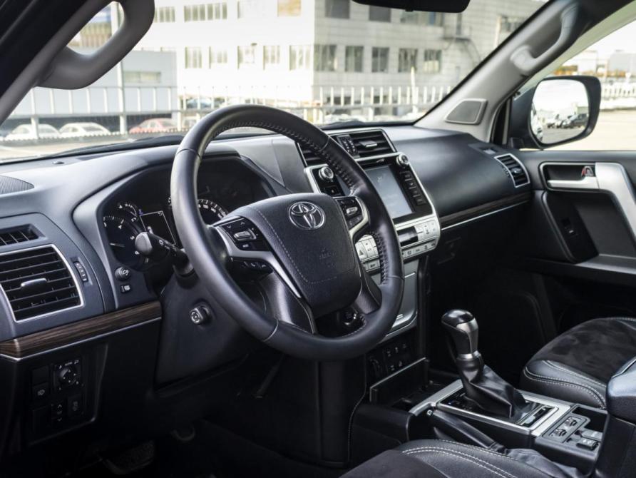 Toyota Land Cruiser Prado 150 Series Рестайлинг 2 Москва  - изображение 10
