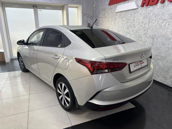 Hyundai Solaris II Рестайлинг с пробегом 2020 года, цена 1 499 000 рублей, 120408 км, седан, Автокод Объявления