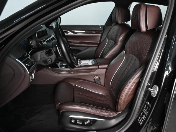 BMW 7 серии VI (G11/G12) с пробегом 2015 года, цена 3 350 000 рублей, 206445 км, седан, Автокод Объявления