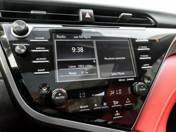 Toyota Camry VIII (XV70) с пробегом 2018 года, цена 2 990 000 рублей, 81578 км, седан, Автокод Объявления
