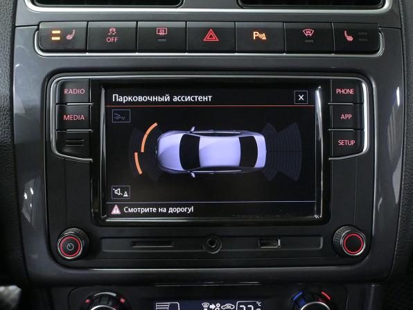 Volkswagen Polo V Рестайлинг с пробегом 2019 года, цена 1 280 000 рублей, 182100 км, седан, Автокод Объявления