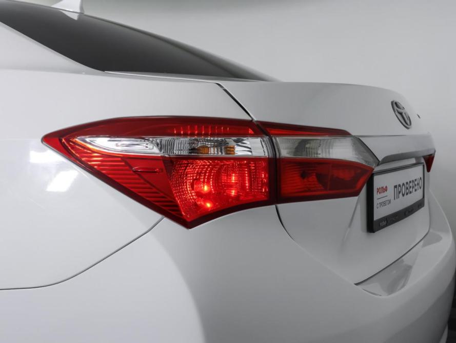 Toyota Corolla XI (E160 E170 E180) Рестайлинг 1 Москва  - изображение 17