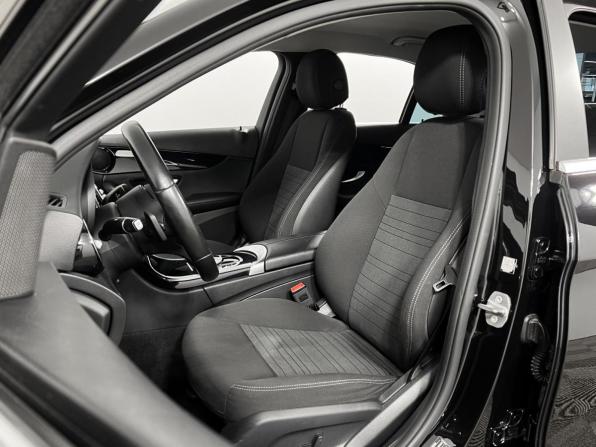 Mercedes-Benz C-Класс IV (W205) Рестайлинг с пробегом 2019 года, цена 2 319 900 рублей, 110949 км, седан, Автокод Объявления