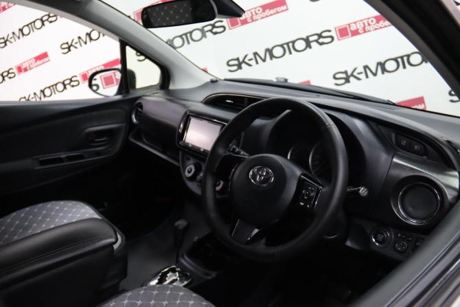 Toyota Vitz III (XP130) Рестайлинг 2 с пробегом 2018 года, цена 1 105 050 рублей, 141993 км, хэтчбек, Автокод Объявления