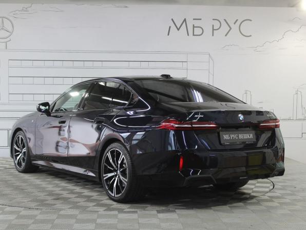 BMW 5 серии VIII (G60/G61/G68) с пробегом 2024 года, цена 7 490 000 рублей, 20000 км, седан, Автокод Объявления