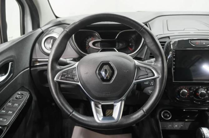 Renault Kaptur I Рестайлинг с пробегом 2021 года, цена 1 667 000 рублей, 63000 км, внедорожник, Автокод Объявления