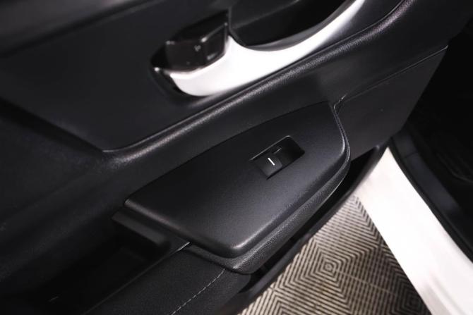 Honda CR-V V Рестайлинг с пробегом 2022 года, цена 3 369 000 рублей, 69550 км, внедорожник, Автокод Объявления