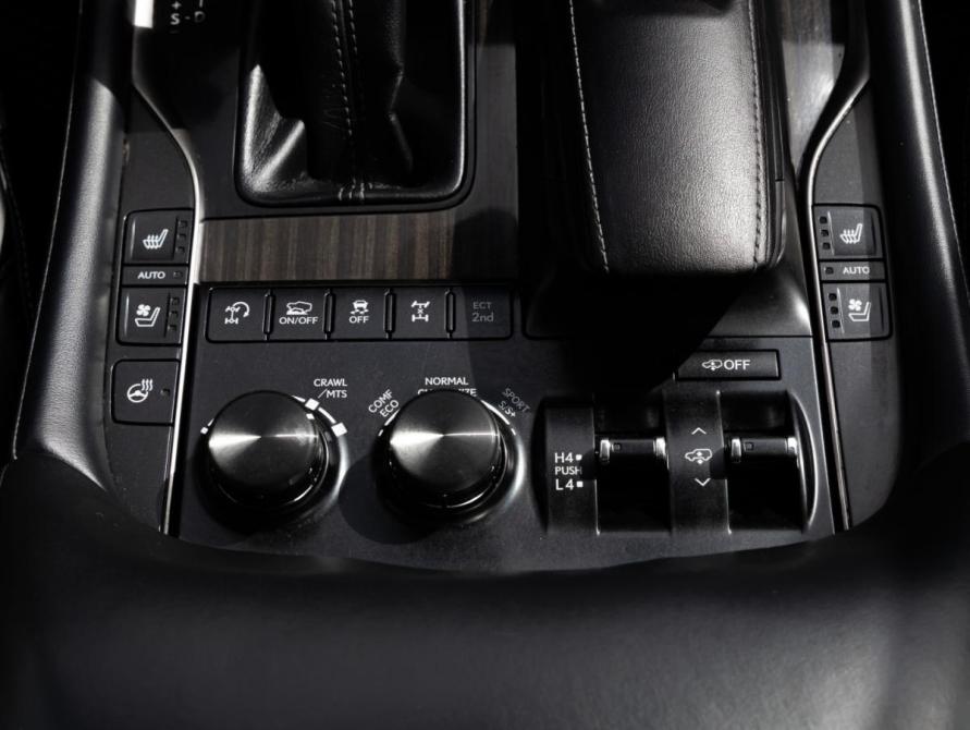 Lexus LX III Рестайлинг 2 Санкт-Петербург  - изображение 17