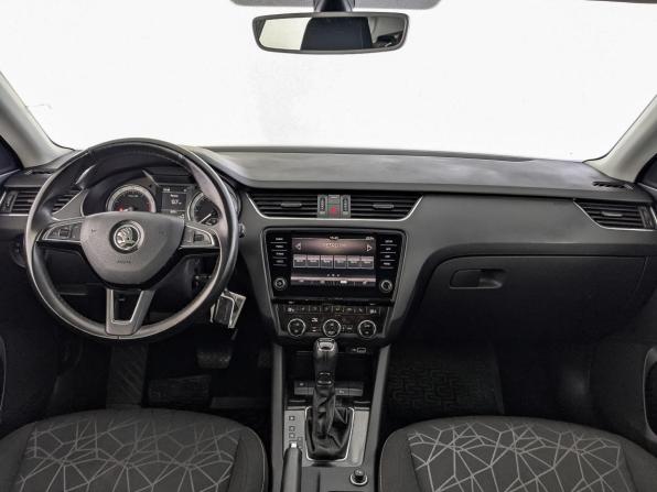 Skoda Octavia III (A7) Рестайлинг с пробегом 2020 года, цена 2 110 000 рублей, 47952 км, лифтбек, Автокод Объявления