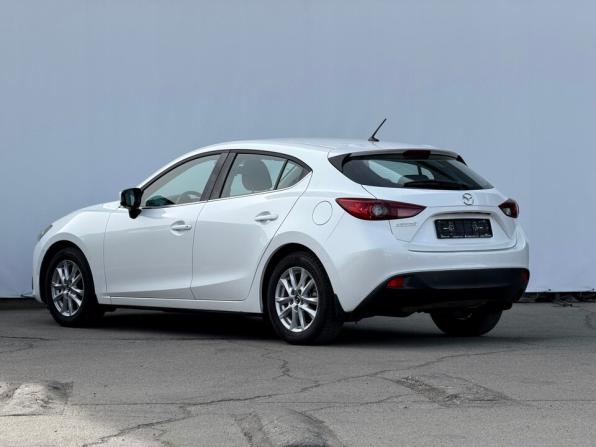 Mazda 3 III (BM) с пробегом 2014 года, цена 1 370 000 рублей, 137000 км, хэтчбек, Автокод Объявления
