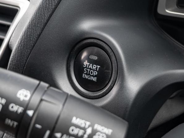 Mazda Axela III с пробегом 2015 года, цена 1 285 000 рублей, 148475 км, хэтчбек, Автокод Объявления