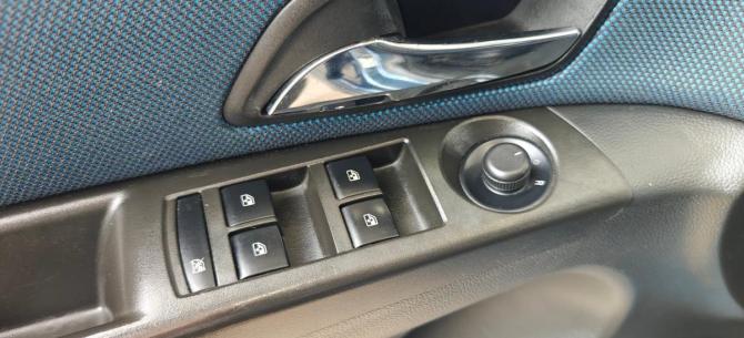 Chevrolet Cruze I Рестайлинг с пробегом 2014 года, цена 584 000 рублей, 222460 км, седан, Автокод Объявления