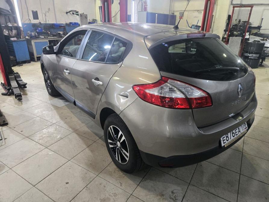 Renault Megane III Санкт-Петербург  - изображение 2