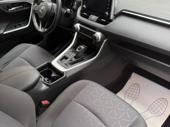 Toyota RAV4 V (XA50) с пробегом 2020 года, цена 3 850 000 рублей, 84087 км, внедорожник, Автокод Объявления