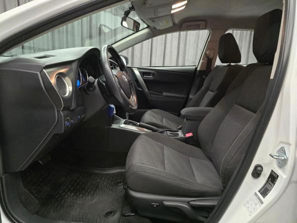 Toyota Auris II с пробегом 2013 года, цена 1 075 000 рублей, 150000 км, хэтчбек, Автокод Объявления