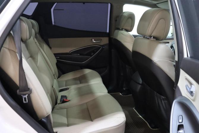 Hyundai Santa Fe III с пробегом 2013 года, цена 1 575 000 рублей, 234876 км, внедорожник, Автокод Объявления