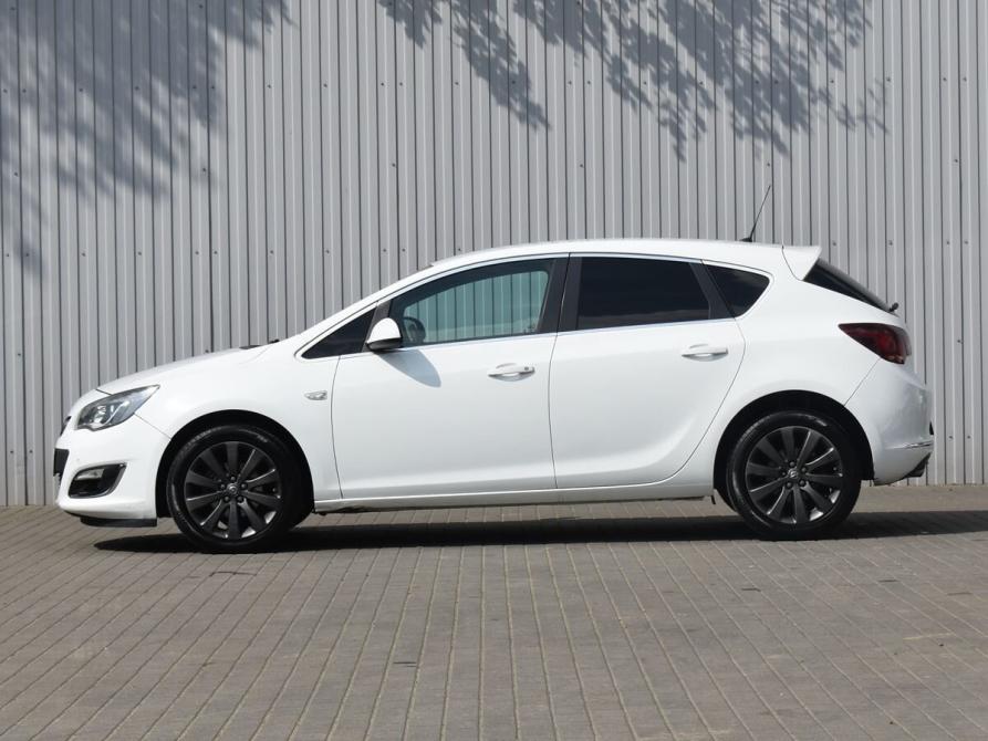 Opel Astra J Рестайлинг Краснодар  - изображение 8