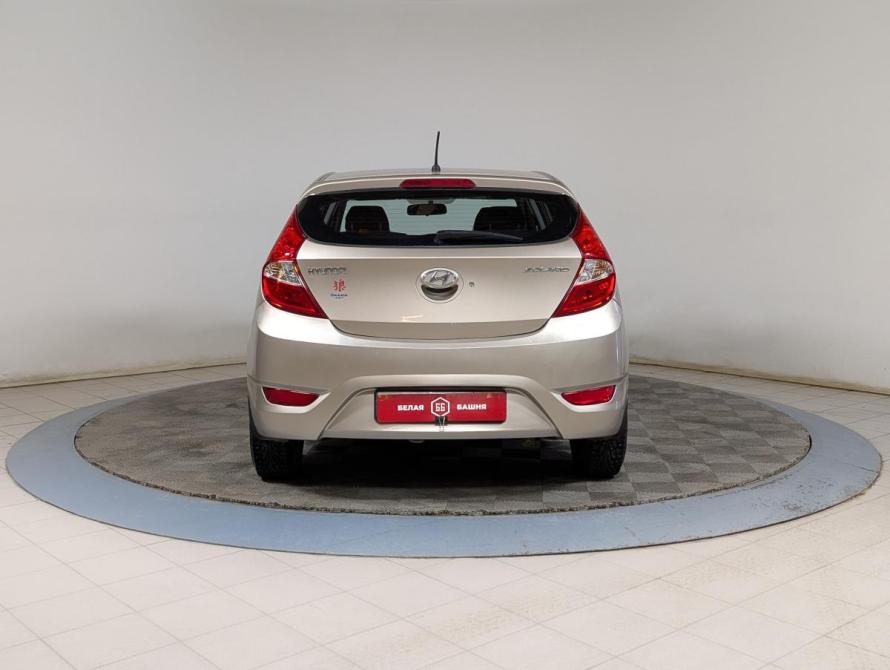 Hyundai Solaris I Екатеринбург  - изображение 7