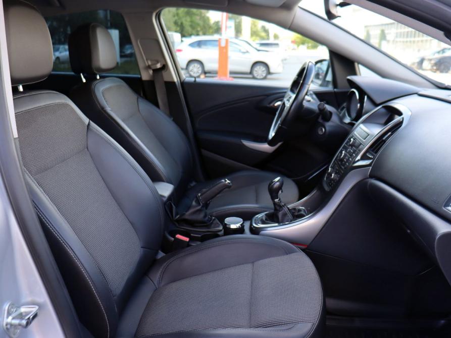 Opel Astra J Самара  - изображение 10